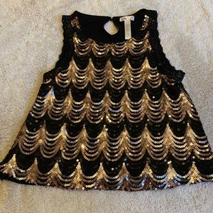 L8ter gold and black sequin tank top. Slightly cropped